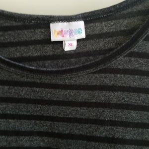 Black and gray stripe top!